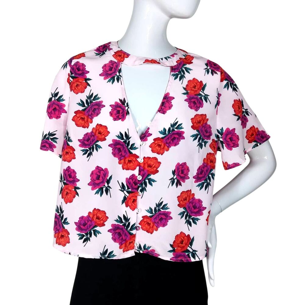 Charlotte Russe Floral blouse size large red and pink keyhole cut neckline